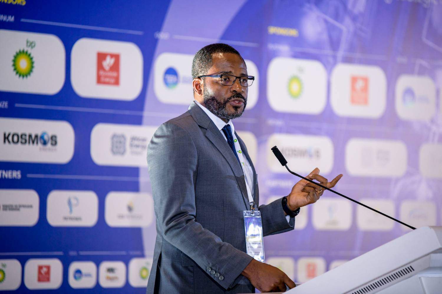 H.E. Minister Gabriel Obiang Lima Delivers Strong Gas Narrative in Exclusive AEC-Hosted Roundtable Session