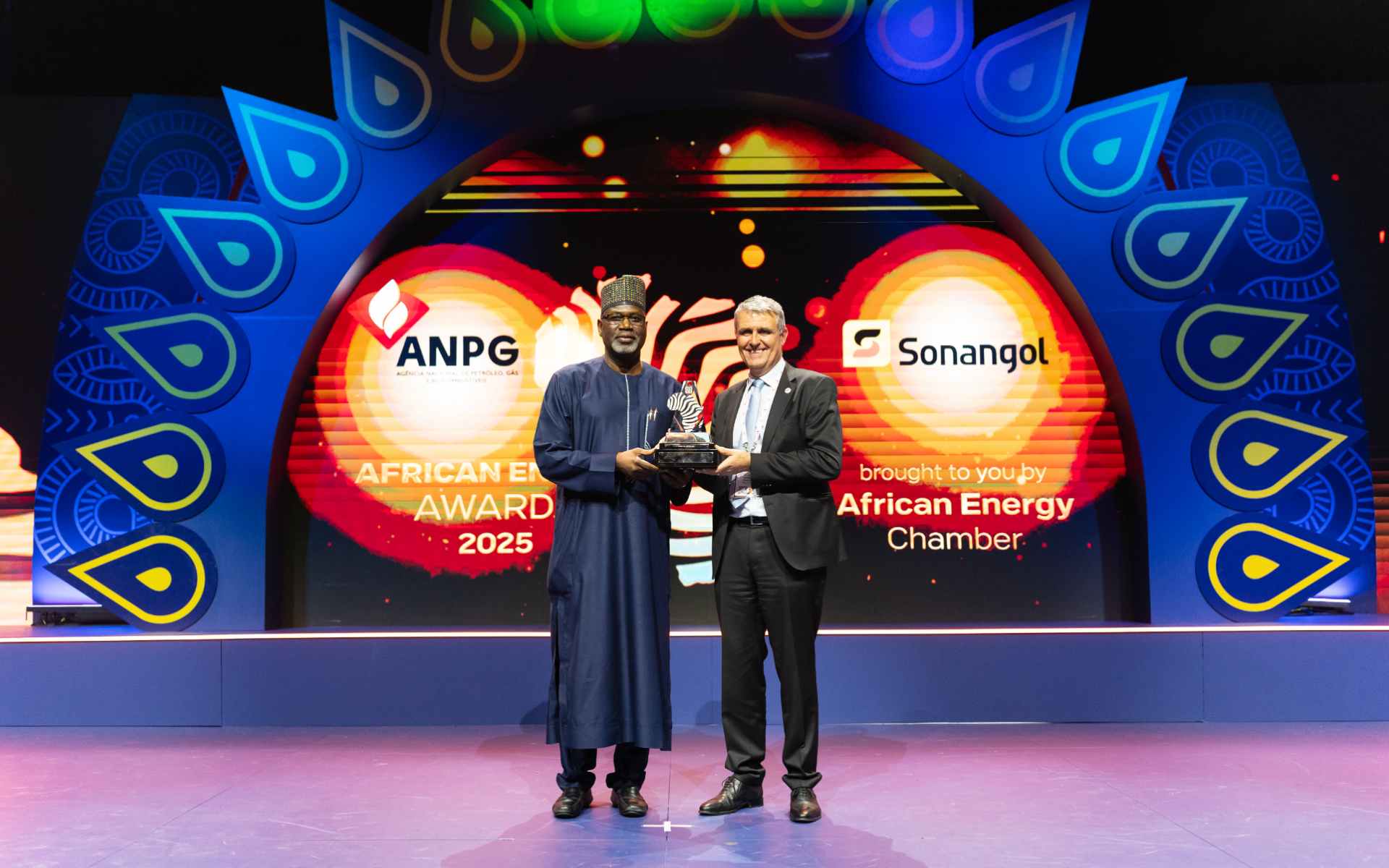 Nigeria’s Ministry of Petroleum Resources Named Reformer of the Year at AEW 2025